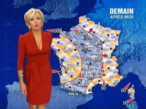 Chef du service météo de tf1 depuis 2000, elle prend par ailleurs, evelyne dhéliat fait également des interventions dans le journal télévisé de 20h de laurence ferrari depuis fin 2008. Pin on Evelyne Dhéliat