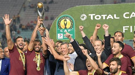 Zu beginn der folgesaison trifft der champions league sieger dann im spiel um den europäischen supercup auf den sieger der uefa europa league, und im dezember spielt er dann. Afrikanische Champions League: Esperance zum Sieger ...