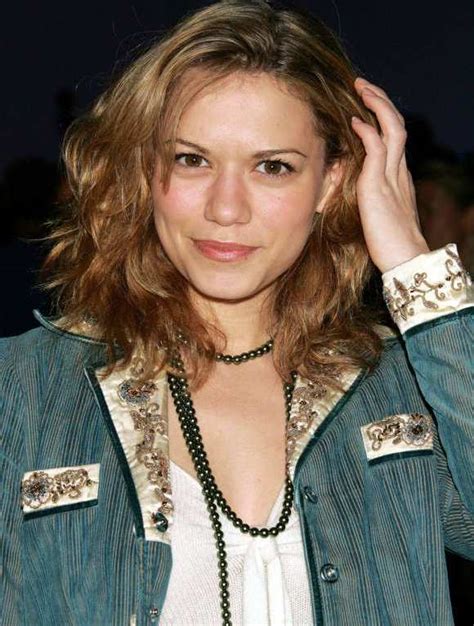 Portrayed by bethany joy lenz since the pilot, haley bob james scott is introduced as lucas scott's best friend. samantha droke emma watson cabello corto aly michalka ...