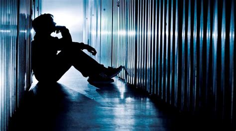 Depresi biasanya menjadi lebih buruk jika tidak segera diobati, mengakibatkan masalah emosional, perilaku dan. Gejala Awal Depresi yang Harus Kamu Ketahui - SeMedan.com