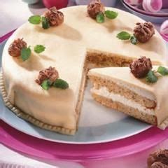 Als gastgeschenk, für besprechungen oder einfach nur als kleine belohnung zum nachmittagskaffe. Amaretto-Marzipantorte | DasKochrezept.de - Kochrezepte ...