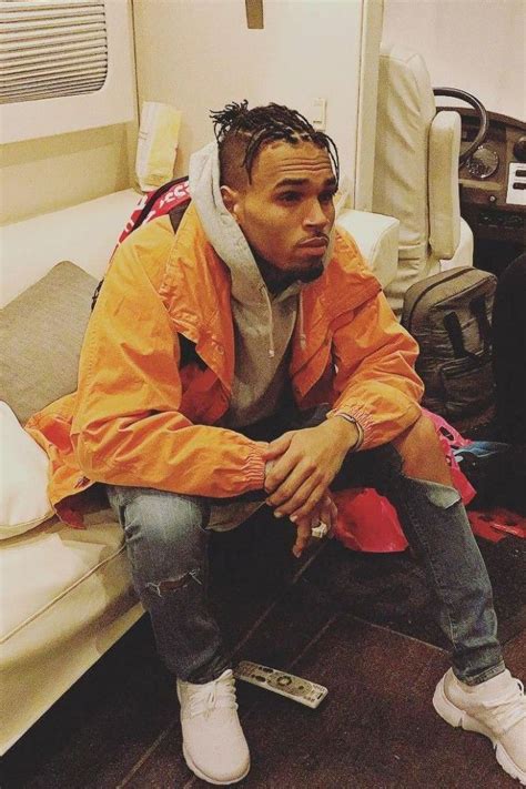 Chris brown is such a chameleon. Pin on Gaya Rambut