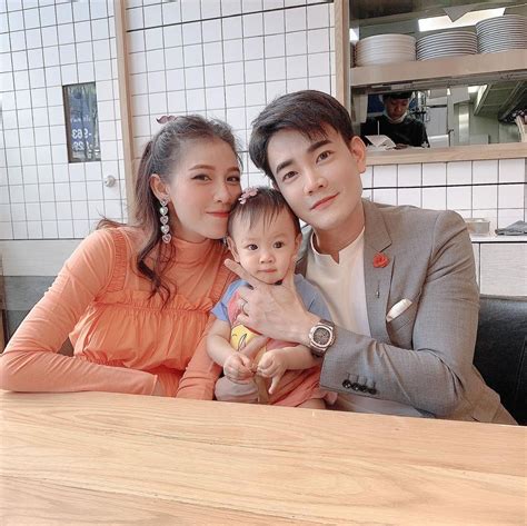 กลุ่มผู้ที่มีแอปพลิเคชัน เป๋าตังฯ สามารถเข้าตรวจสอบสิทธิ์ผ่านเว็บไซต์ www.เราชนะ.com ได้ตั้งแต่วันที่ 5 กุมภาพันธ์ 2564 และจะ. "ฟลุค จิระ" รีวิวแอพเมียชนะ เมียการันตีใช้แล้วดี ไม่โหลด ...