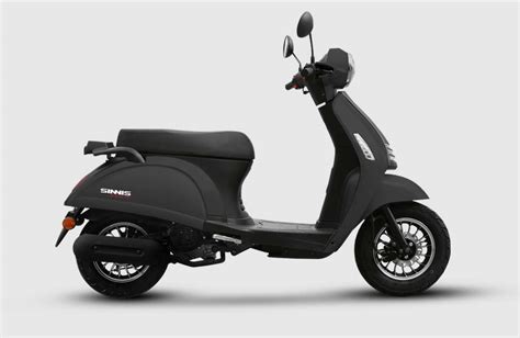 The zummer 50cc sporty scooter is by far one of taotao's most reliable and trusted products. 15 Best 50cc Scooters (Review) in 2020 - Gear Sustain