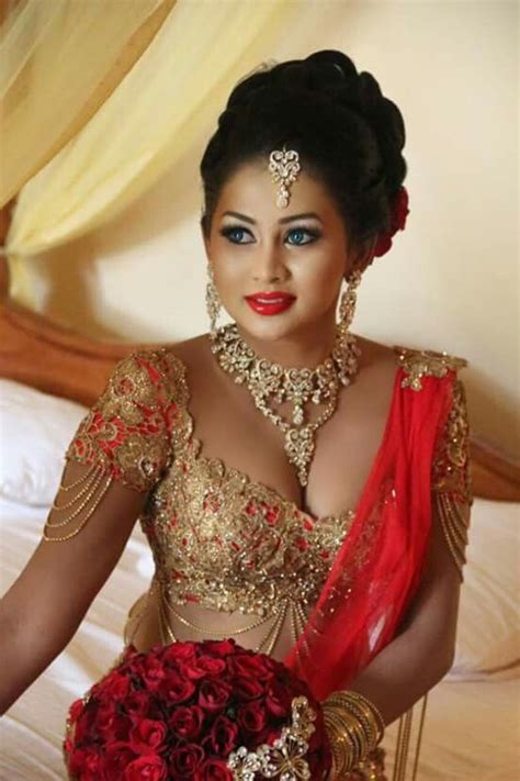 The actress who has worked in several south indian films, web series, short films and tv commercials seems to be making the right kind of noise that be via her acting skills or hot looks. gorgeous choli design | Beauty | Indian beauty, Sri lankan bride, India beauty