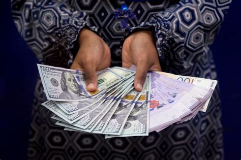 The malaysian ringgit is expected to trade at 4.17 by the end of this quarter, according to trading economics global macro models and analysts expectations. July 20: Ringgit opens marginally higher against US dollar ...