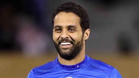 أعلن نادي الهلال السعودي رسميا ضم الدولي الإماراتي عمر عبد الرحمن عموري لموسم واحد على سبيل الإعارة قادما من العين الإماراتي. "شاهد" ياسر القحطاني يلقن الاعلاميين المطبلين لـ"تركي آل ...