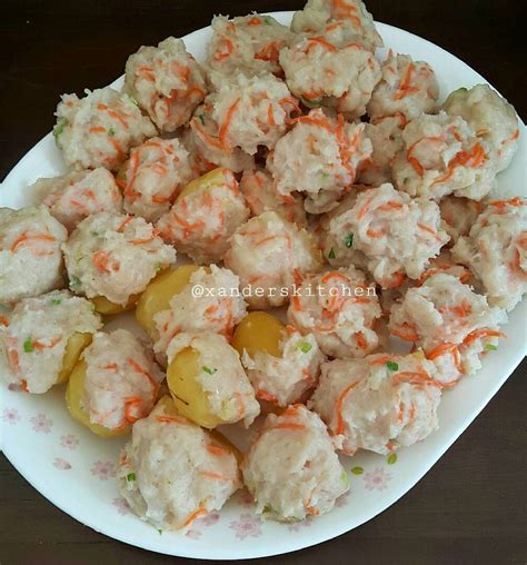 Siomay ikan khas bandung memang sudah lama jadi kesukaan semua orang. Resep Siomay Ikan Teri - Lượt xem 75 n2029 năm trước.