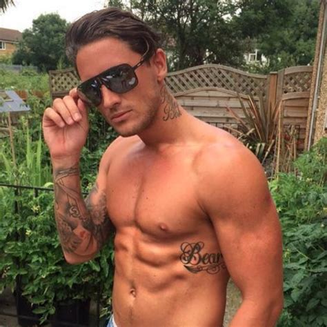 147 records for danny bear. Stephen Bear Ditched A Girl On Celebs Go Dating & Gave The ...