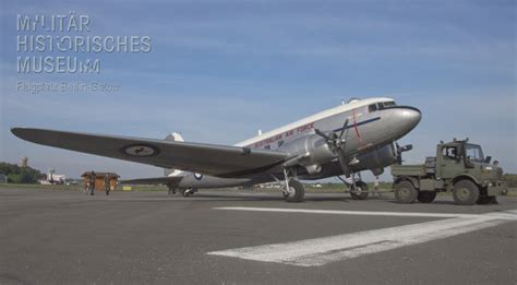 Das video zeigt den flughafen gatow mit dem militärhistorischen museum und exponaten aus hangar 3. Flugplatz Gatow: neue Ausstellung