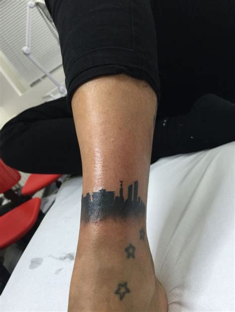 Gracias carlos por recomendar mi. My new tattoo Berlin Skyline! ️ (mit Bildern) | Tattoo ...