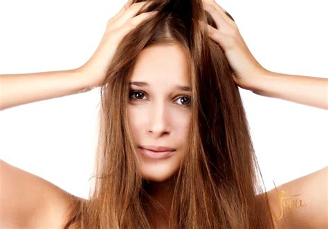 Aprende las soluciones efectivas y naturales para el cabello graso, además te pero además de ello es que el problema del cabello graso puede ser la consecuencia de otros problemas capilares. SOLUCIONES PARA EL CABELLO GRASO - Joya Life