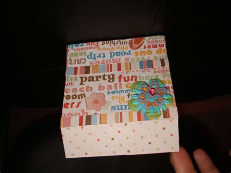 What to put on a gift card holder? Money/Gift card holder for my friends Bridal Shower ...