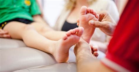 Maybe you would like to learn more about one of these? Kenapa Anak Kecil Selalu Mengadu Sakit Kaki Waktu Malam ...