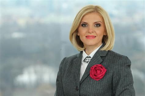 Online banking është shërbimi bankar elektronik i ofruar nga otp bank për të gjithe klientët e saj individë dhe biznese, i aksesueshëm 24 orë në ditë, 7 dite të javës nëpërmjet 2 mënyrave. OTP Bank launches the 100% digital banking product LeZero ...