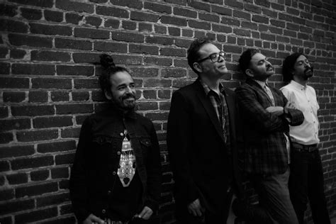 Metiéndole al taconazo desde 1989. Cafe Tacvba | Lollapalooza, Musica, Bandas de rock