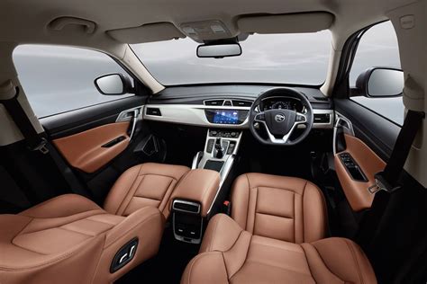 Be sure to get ready for this thrilling moment because you wouldn't want to miss the arrival of the intelligence that inspires. Gambar Dan Harga Proton X70 CKD (Terbaru 2020 ...