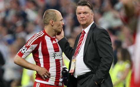 Louis van gaal ist angezählt. Louis van Gaal Backed For Success At Manchester United By ...