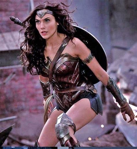 Celebrate 4 years of gal gadot's wonder woman by looking back at how insanely wrong her doubters were when she was first cast. Gal Gadot Gained Weight To Play Wonder Woman: Diet ...