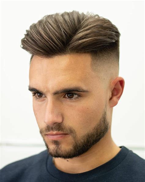 As simple as the eboy haircut might look from the outside, growing out and parting your hair isn't the only. Middle Part Gen Z Hairstyles | Timrosa Blog