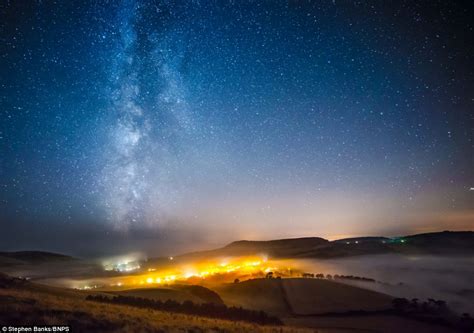 If the light is still not coming on, it could be the light socket or the logic board. Photographer captures images of the Milky Way lighting up ...
