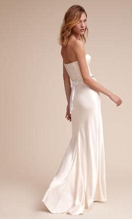 May 16, 2016 posted by: Catherine Deane Gina Dress Wedding Dress | New, Size: 4, $850