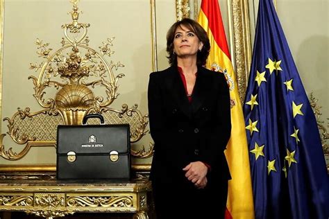 Solo desde la relación de delgado con la izquierda judicial ligada a garzón se puede entender el fichaje para su equipo de asesores de materia de justicia universal de cuatro expertos. Policías y fiscales temen un frenazo en el 'caso Villarejo ...