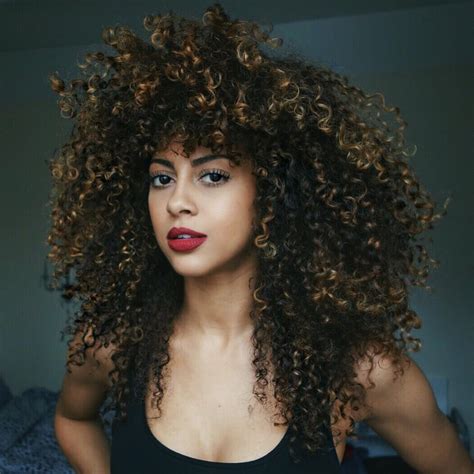 Der curl reactivator reaktiviert die sprungkraft der natürlichen locken oder von dauergewelltem haar. 7 Things You Never Knew About Curly Hair - Innersense ...