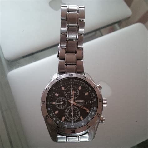 Meskipun sebenarnya tidak ada perhitungan yang pasti terkait dengan harga komputer bekas. Jam tangan Seiko Original | Jual Beli Jam - Arloji bekas ...