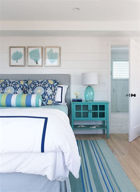 Bedroom beach theme from our amazing beach house tours, as well as beach bedroom decor inspiration with an assortment of beach themed bedding that's available for purchase thru wayfair or amazon. Everything Coastal....: Winter Warm Up - Cozy Beach ...