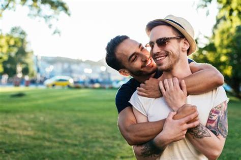 For many, the labels boyfriend and girlfriend go hand in hand with exclusive dating, while others view this as a totally different commitment level. Is an Exclusive Relationship the Same as 'Dating Exclusively'?