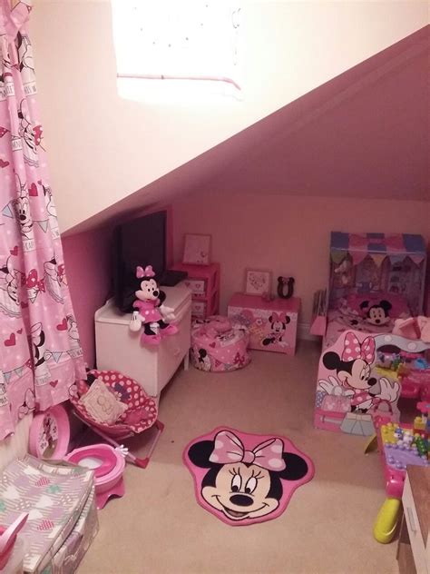 Mickey mouse minnie mouse bedroom ideas. Minnie mouse bedroom | Minnie mouse bedroom decor, Minnie ...