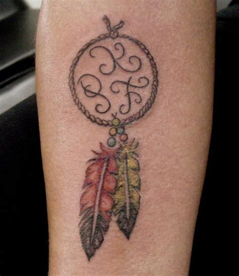 Meaning of the dreamcatchers and the tattoos. Cute Dreamcatcher Tattoo For Girls - | TattooMagz › Tattoo ...