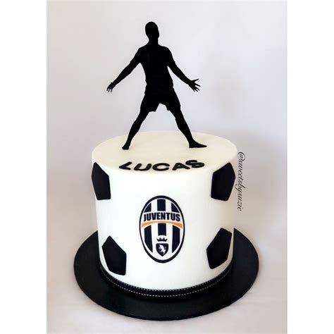 Jersey adidas juventus 2019 2020 black dark grey football store futbol emotion. Ronaldo Juventus Birthday Cake - Hd Football