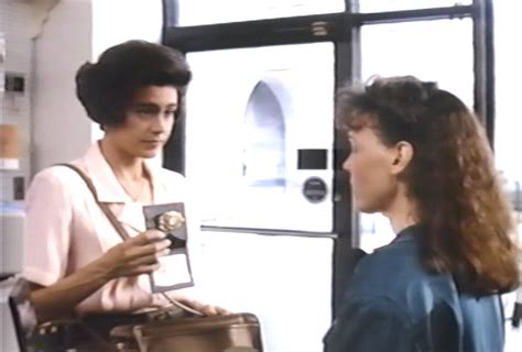 568 x 649 jpeg 58 кб. Love Crimes (1992) Sean Young, Patrick Bergin, Arnetia Walker