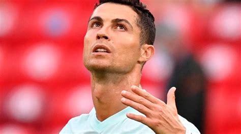 Con estos resultados, inglaterra y república checa se meten en los octavos de final de la eurocopa 2021. Eurocopa 2021: Cristiano Ronaldo rompe récord de Platini y ...