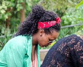 What kind of hair do women in kenya have? Top 10 Trending Female Hairstyles in Campus | Kenyayote