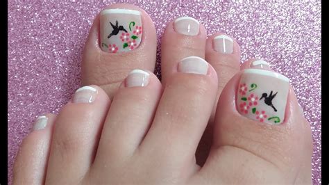 Maybe you would like to learn more about one of these? UNHAS DECORADAS COM FLORES E BEIJA FLOR | Uñas pies ...