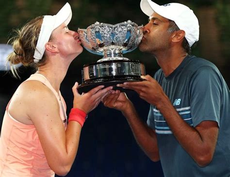 Spolu s američanem rajeevem ramem zvládla takřka infarktovou koncovku střetnutí proti japoncům eně. Meet new Australian Open mixed doubles champs! - Rediff Sports