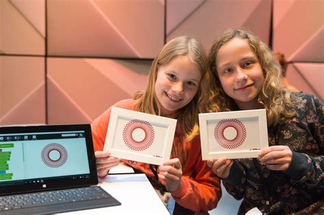 Mit der initiative code your life wird dies möglich für kinder, jugendliche und erwachsene. Hour of Code 2016 | Code Your Life