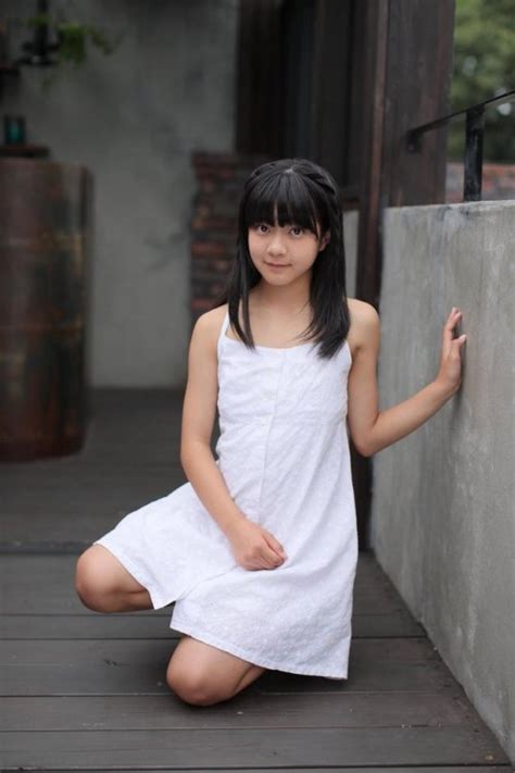 Certain junior idols have graduated to more mainstream careers as adults in singing or gravure modeling, not least kyary pamyu pamyu, who used to be known as child idol kiriko takemura. Japan Junior Idol / Japanese Imouto Tv Junior Idol - Foto ...