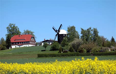 Vor allem, wenn man freunde und familie durch corona und weite distanzen ohnehin viel zu selten sieht. Frohe Pfingsten Foto & Bild | landschaft, Äcker, felder ...