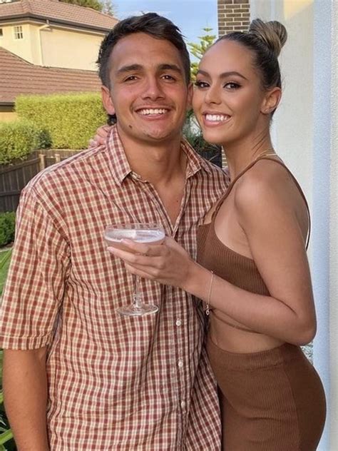 Mia fevola is 20 years old. Mia Fevola confirms romance with Jamarra Ugle-Hagan ...