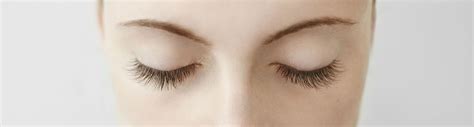 Maybe you would like to learn more about one of these? This Quick Trick Keeps Your Eyelashes Curled All Day Long ...