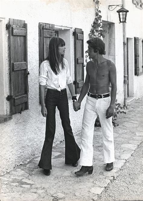 Il est cinq heures, paris s'éveille. 10 shots of iconic French couple Françoise Hardy & Jacques ...