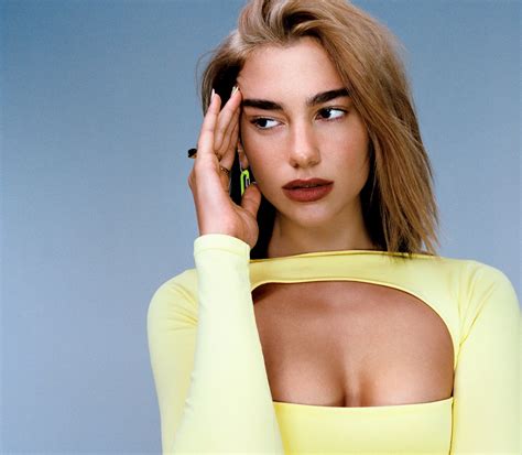 Born in london on august 22, 1995, she is the daughter of albanian rock artist dukagjin lipa. Dua Lipa brengt nieuwe album eerder uit - Partyscene