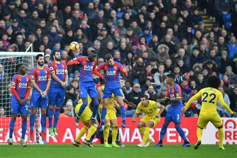 مشاهده رابط البث المباشر لمواجهه تشيلسي ضد كريستال بالاس chelsea vs crystal palace اليوم السبت في الدوري الانجليزي ، بعد ايام من حصوله علي لقب كاس السوبر الاوروبي يستهل فريق تشيلسي مبارياته في الدوري الانجليزي بمواجهه فريق كريستال بالاس. شوط سلبى بين كريستال بالاس ضد تشيلسي فى الدورى الإنجليزى ...