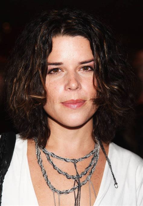 Rupert neve formed neve electronics in 1961. Нив Кэмбэлл - Neve Campbell фото №801620