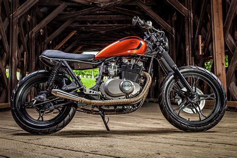 This is my scrambler build from a '86 suzuki gs450l. HERE COMES THE SUN. Mecano Motorshop's '83 Suzuki GS450T ...