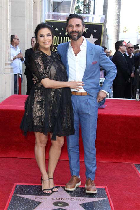 Especially as you get older. Eva Longoria: Halb Hollywood feiert mit der Mommy-to-be ...